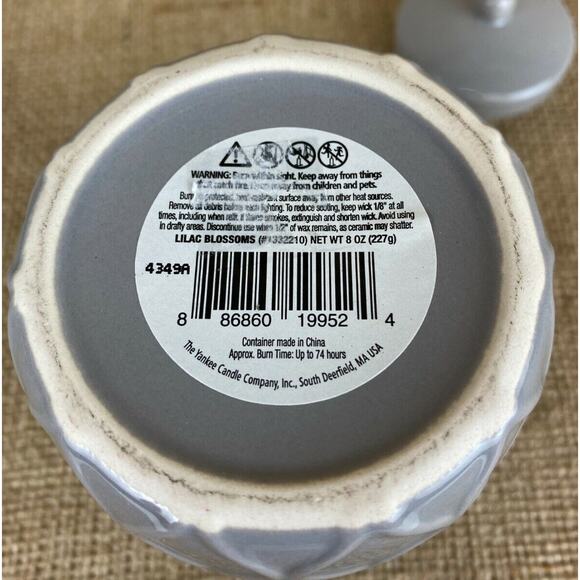 Yankee Candle Lilac Blossoms Candle in Ceramic Jar Trellis Design 8 oz. - Picture 5 of 6